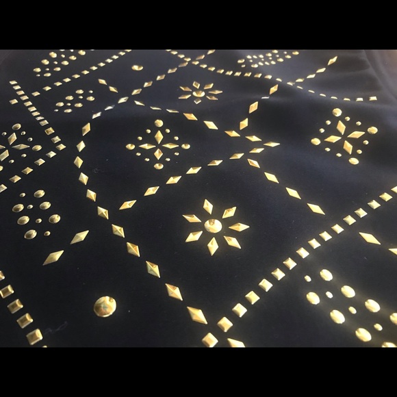 Black Mini Skirt - Gold Design. SIZE SMALL - Picture 4 of 6